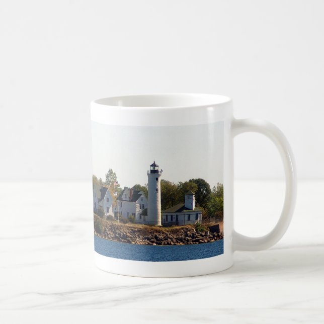 Tibbetts Point Lighthouse mug (Right)