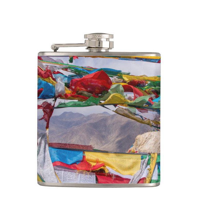 Tibetan landscape with prayer flags - Himalaya Hip Flask (Front)