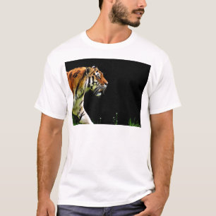 Tiger Approaching - Wild Animal Artwork T-Shirt