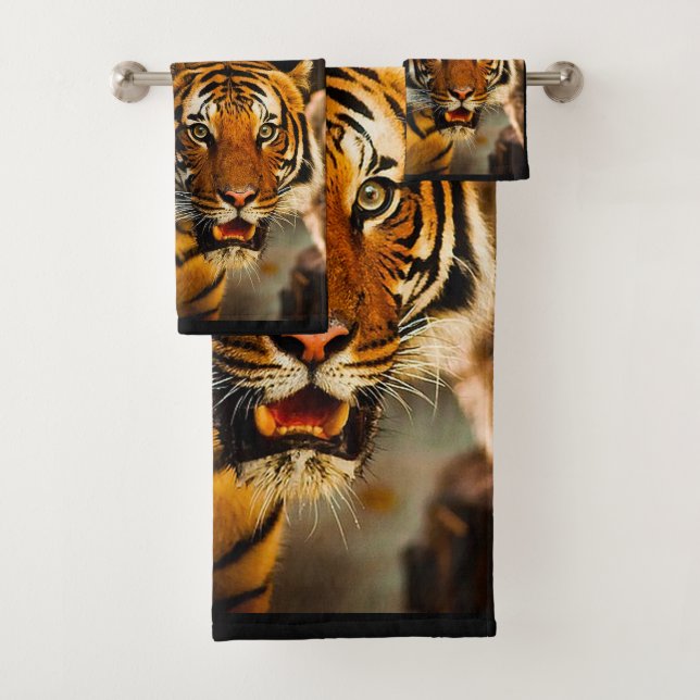 Tiger Bathroom Towel Set (Insitu)
