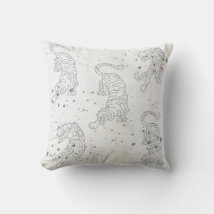 Tiger black and white pattern Throw Pillow