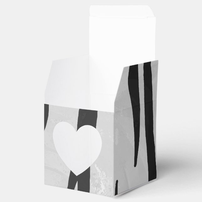 Tiger Black and White Print Favour Box (Opened)