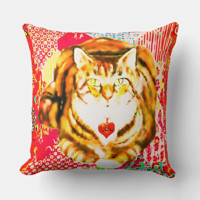 Tiger Cat Decoratie Red Fabrics DesignThrow Pillow (Front)