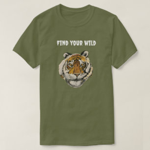 Tiger painting, looking at camera personalise text T-Shirt