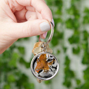 TIGER POSE KEY RING