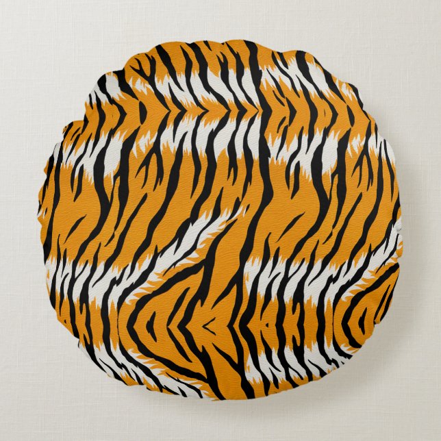 Tiger Skin Animal Print Pattern Design  Round Cushion (Front)