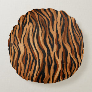 Tiger skin: hand-drawn seamless pattern. round cushion