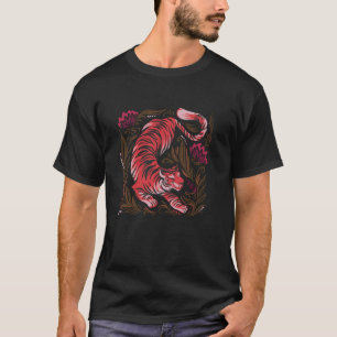 Tiger Surrounded By Leaves Tiger Lover Art Tiger A T-Shirt