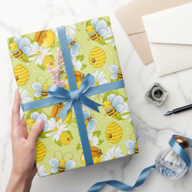 Tiled honey bee pattern party wrapping paper (Gifting)