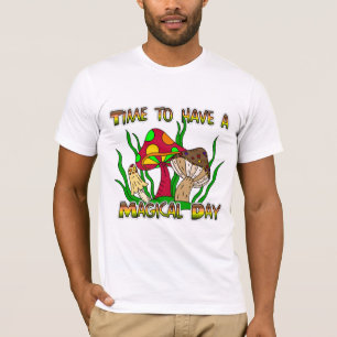 Time to have a Magical Day    T-Shirt