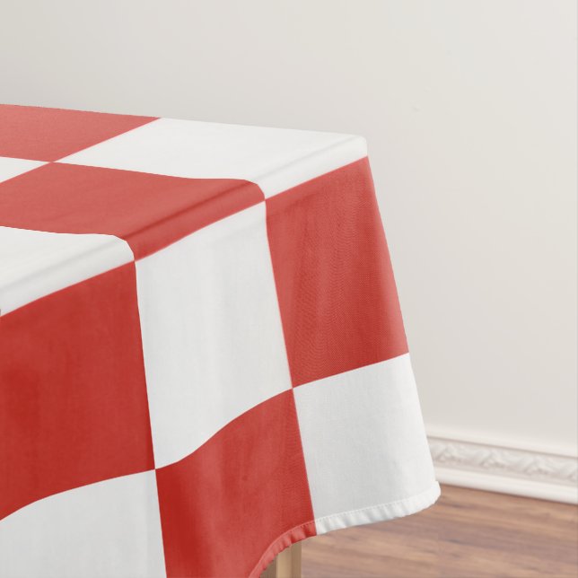 Timeless Charm Red & White Chequered Cheerful BBQ Tablecloth (In Situ)