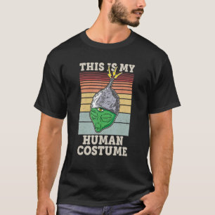 Tinfoil Hat Conspiracy Theorist Alien Humour T-Shirt