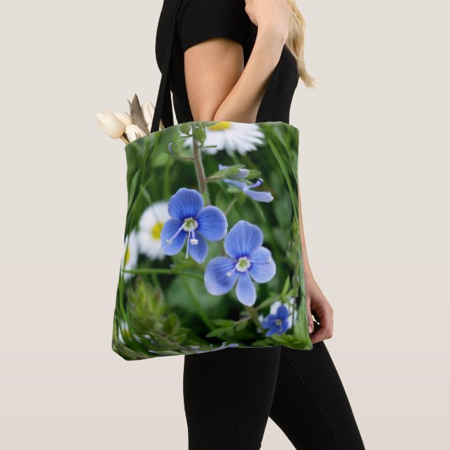 tiny blue flowers tote bag (Close Up)