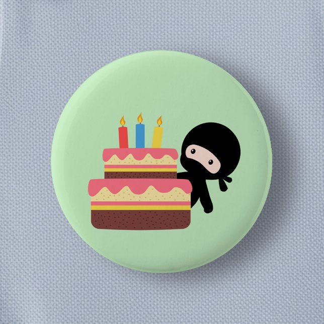 Tiny Ninja Behind Birthday Cake Green 6 Cm Round Badge (Creator Uploaded)