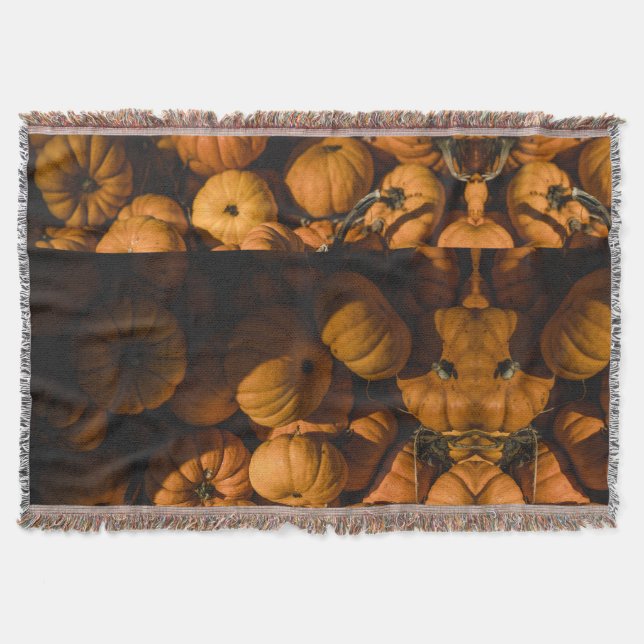tiny pumpkins throw blanket (Front)