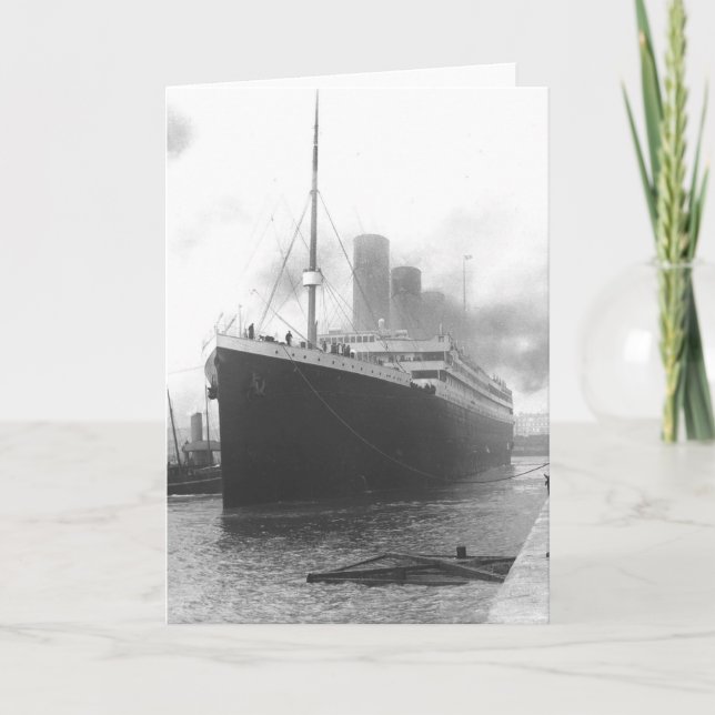 Titanic at the docks of Southampton Card (Front)