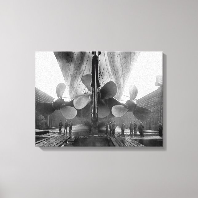 Titanic's propellers canvas print (Front)