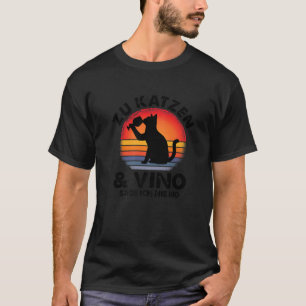 To Vino I Never Say No Wine Drinker Cat Wine Glass T-Shirt