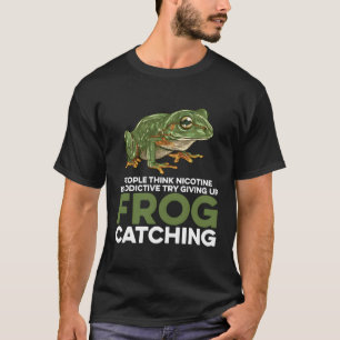 Toad Frog Hunting Amphibian Frog Catching T-Shirt