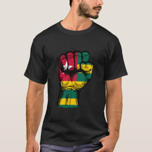 Togo Flag Handfist Togolese Roots Togolese Pride T-Shirt