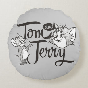 Tom And Jerry   Tom And Jerry Looking Sweet Round Cushion