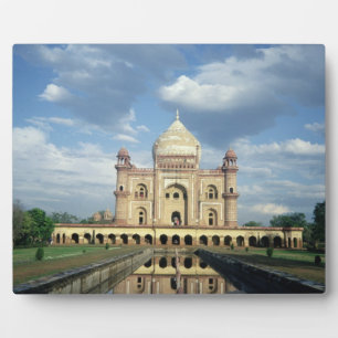 Tomb of Sardar Jang, Nawab of Oudh and Prime Minis Plaque