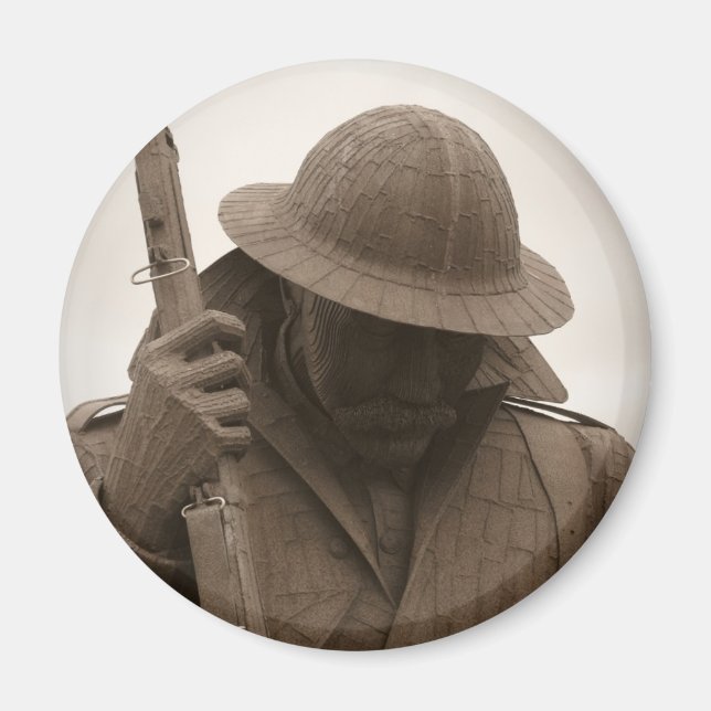 Tommy Magnet (Front)