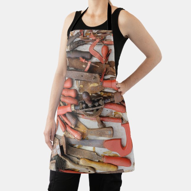 Tools Antique Rustic Red Man Tool Apron (Insitu)