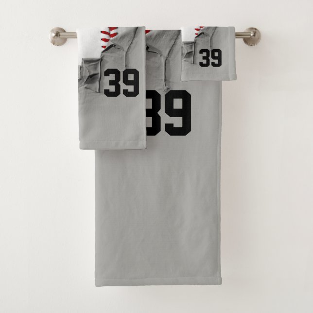 Torn Baseball Bath Towel Set (Insitu)