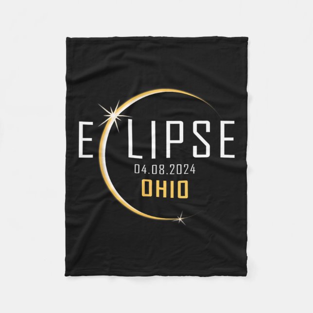 Total Solar Eclipse 2024 Ohio America Spring Total Fleece Blanket (Front)