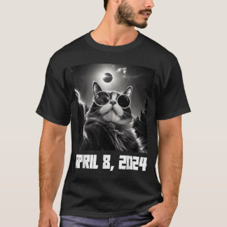 Total Solar Eclipse Cat Selfie Illustration T-Shirt