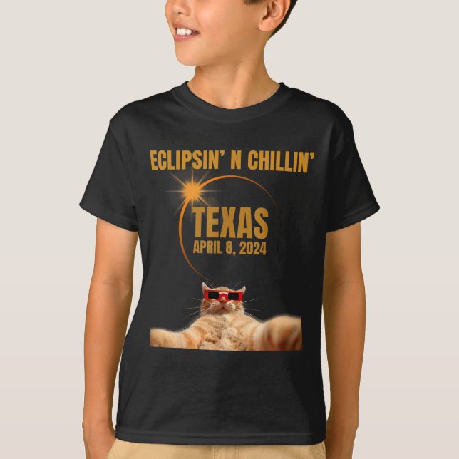 Total Solar Eclipse Cat Texas Illustration T-Shirt (Front)