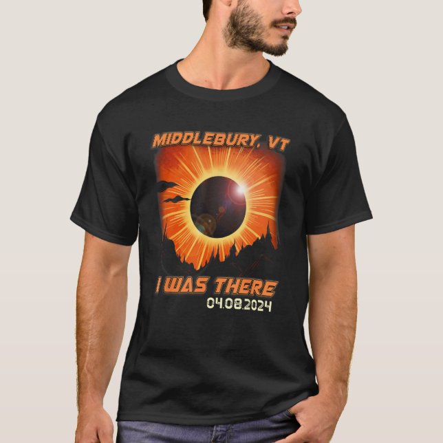 Total Solar Eclipse Mountain Hiking Middlebury Ver T-Shirt (Front)
