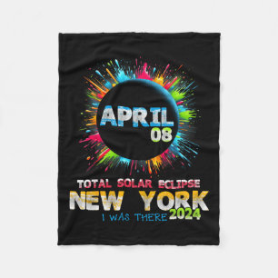 Total Solar Eclipse New York 2024 Colourful Totali Fleece Blanket