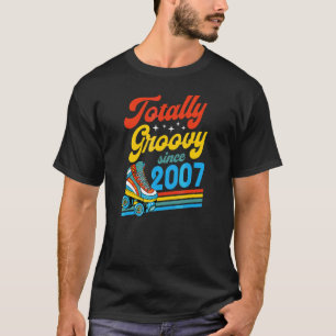 Totally Groovy Since 2007 Retro Roller Skate Birth T-Shirt