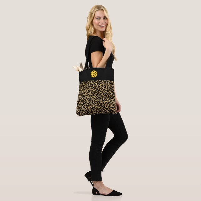 Tote Leopard Bag (On Model)