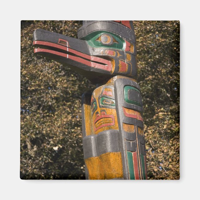 Totem pole in park in Ottawa, Ontario, Canada Magnet (Front)