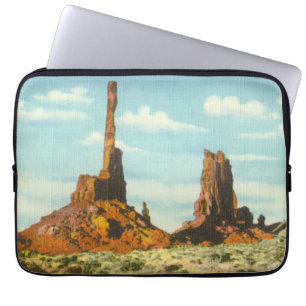 Totem Pole Laptop Sleeve