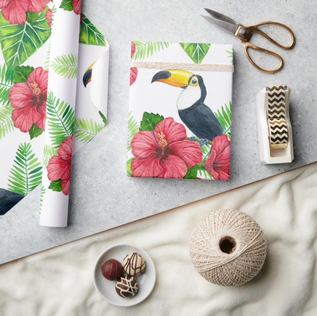 Toucan and tropical bouquet wrapping paper (Crafts)
