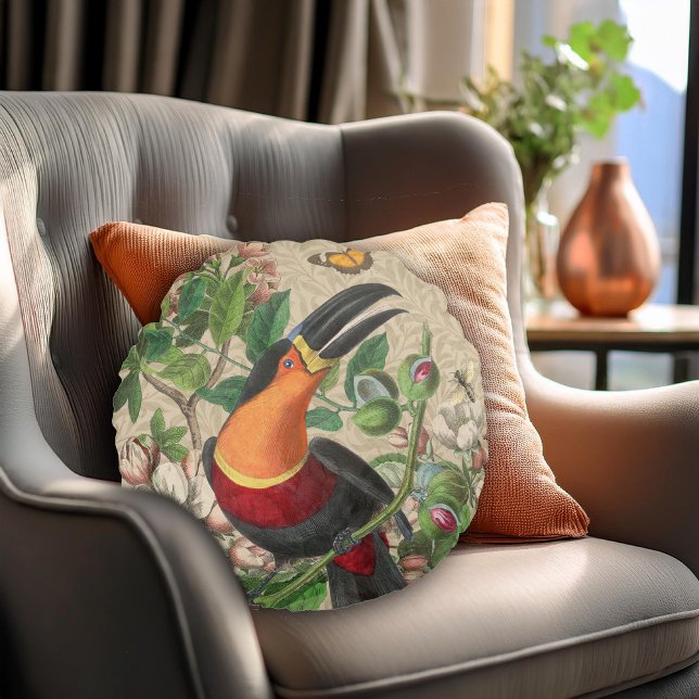 Toucan Jungle Tropical Bird Beautiful Antique Round Cushion (Creator Uploaded)