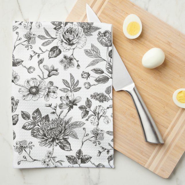 Touch of Elegance Garden Toile Tea Towel (Quarter Fold)
