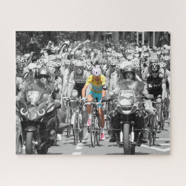 Tour de France Yellow Jersey Peloton Cycling Race Jigsaw Puzzle (Horizontal)
