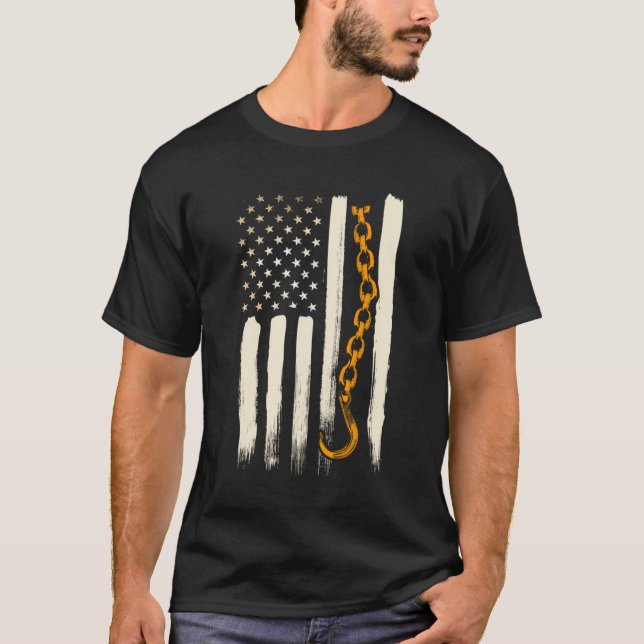 Tow Truck Driver Gifts American Flag Patriotic Tow T-Shirt (Front)
