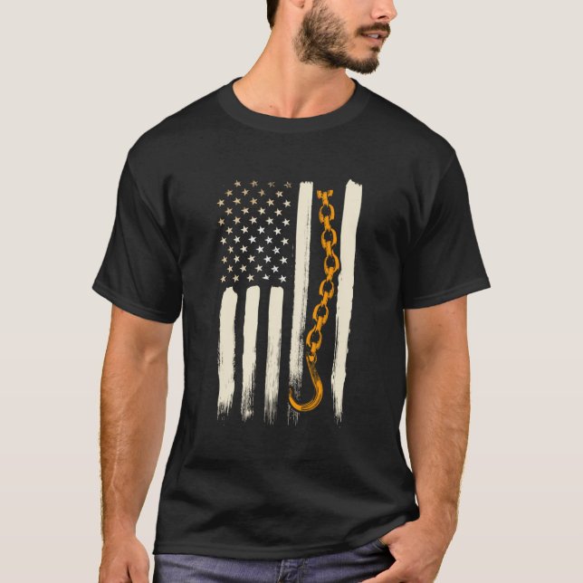 Tow Truck Driver Gifts American Flag Patriotic Tow T-Shirt (Front)