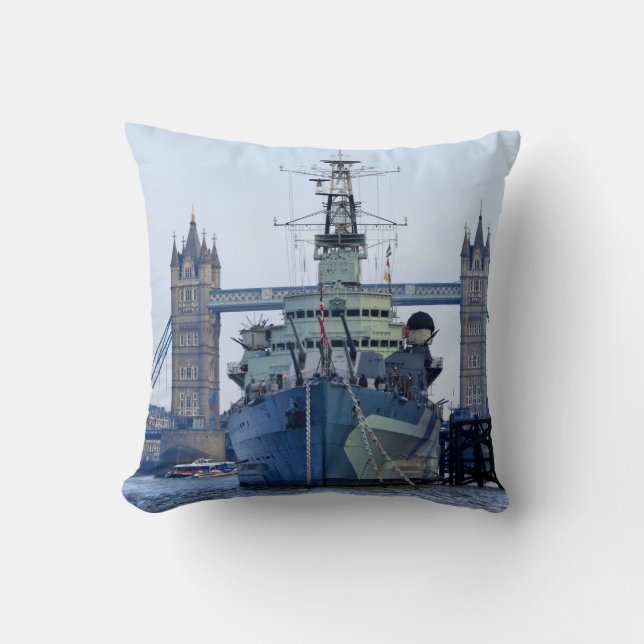 Tower Bridge London. Cushion (Front)