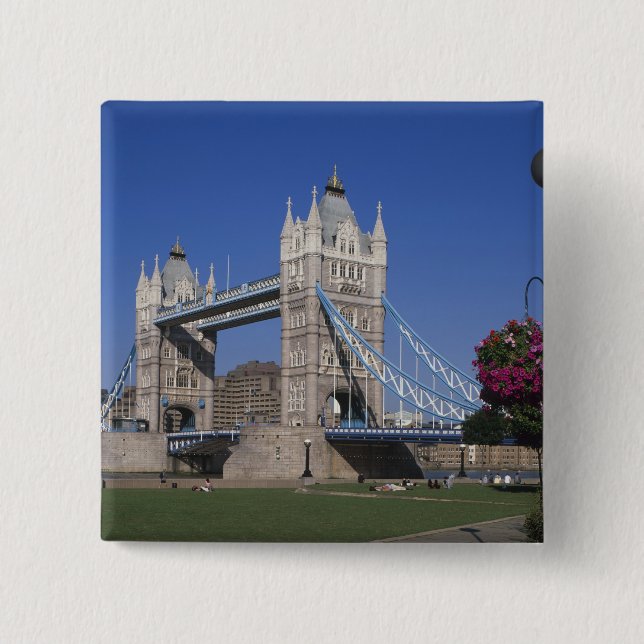 Tower Bridge, River Thames, London, England 15 Cm Square Badge (Front)