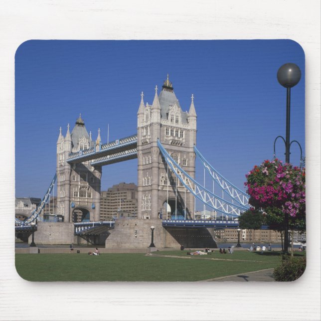 Tower Bridge, River Thames, London, England Mouse Mat (Front)