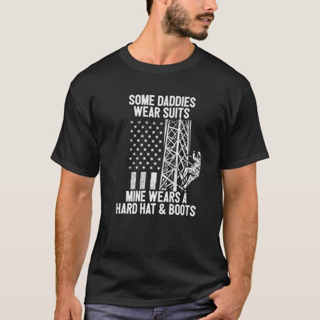 Tower Climber Daughter Son American Flag Fathers D T-Shirt (Front)