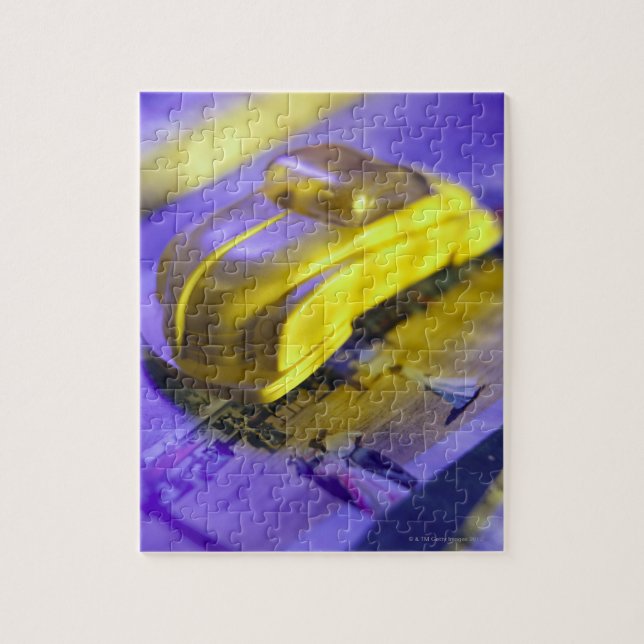 Toy car jigsaw puzzle (Vertical)