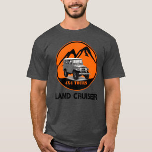 Toyota Land Cruiser J40 OffRoad Car girl girl T-Shirt
